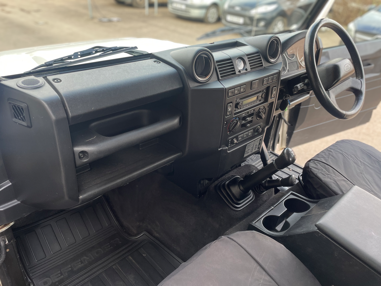 2009 Land Rover Defender 90 XS Station Wagon