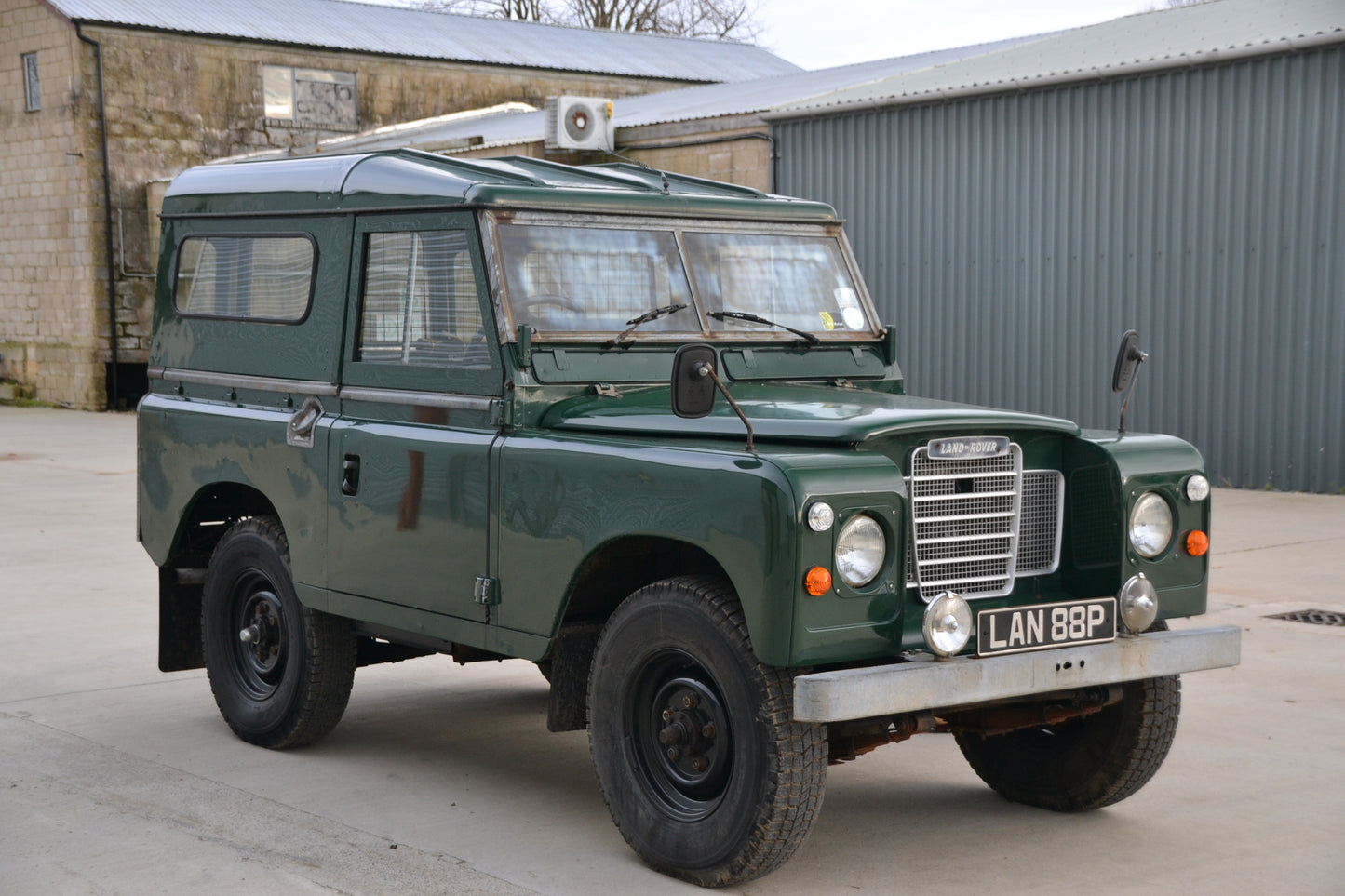 SOLD 1975 Land Rover Series 3 88" 200 Tdi