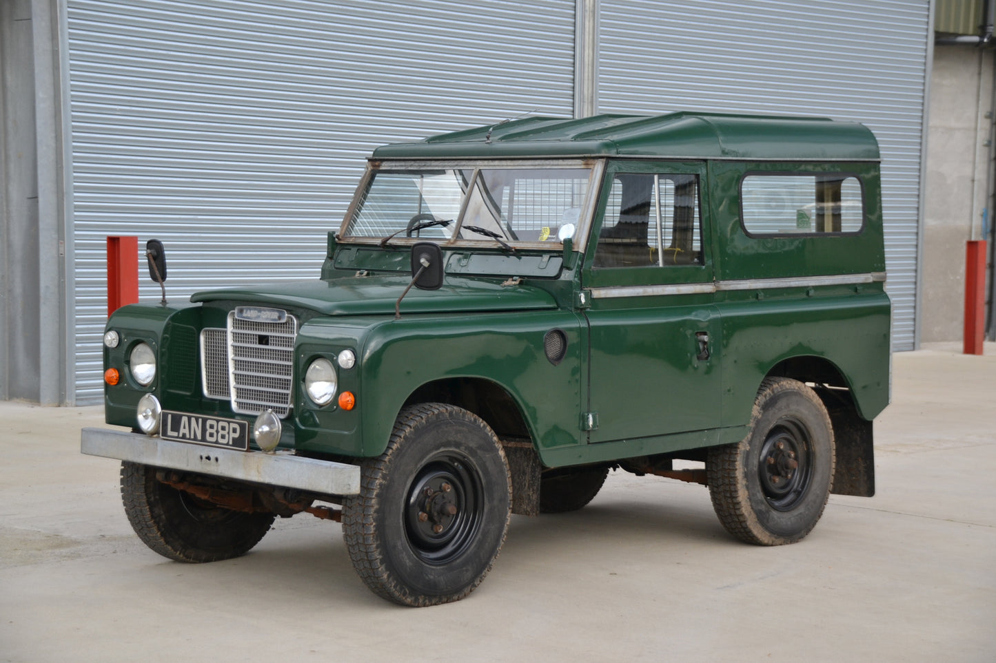 SOLD 1975 Land Rover Series 3 88" 200 Tdi