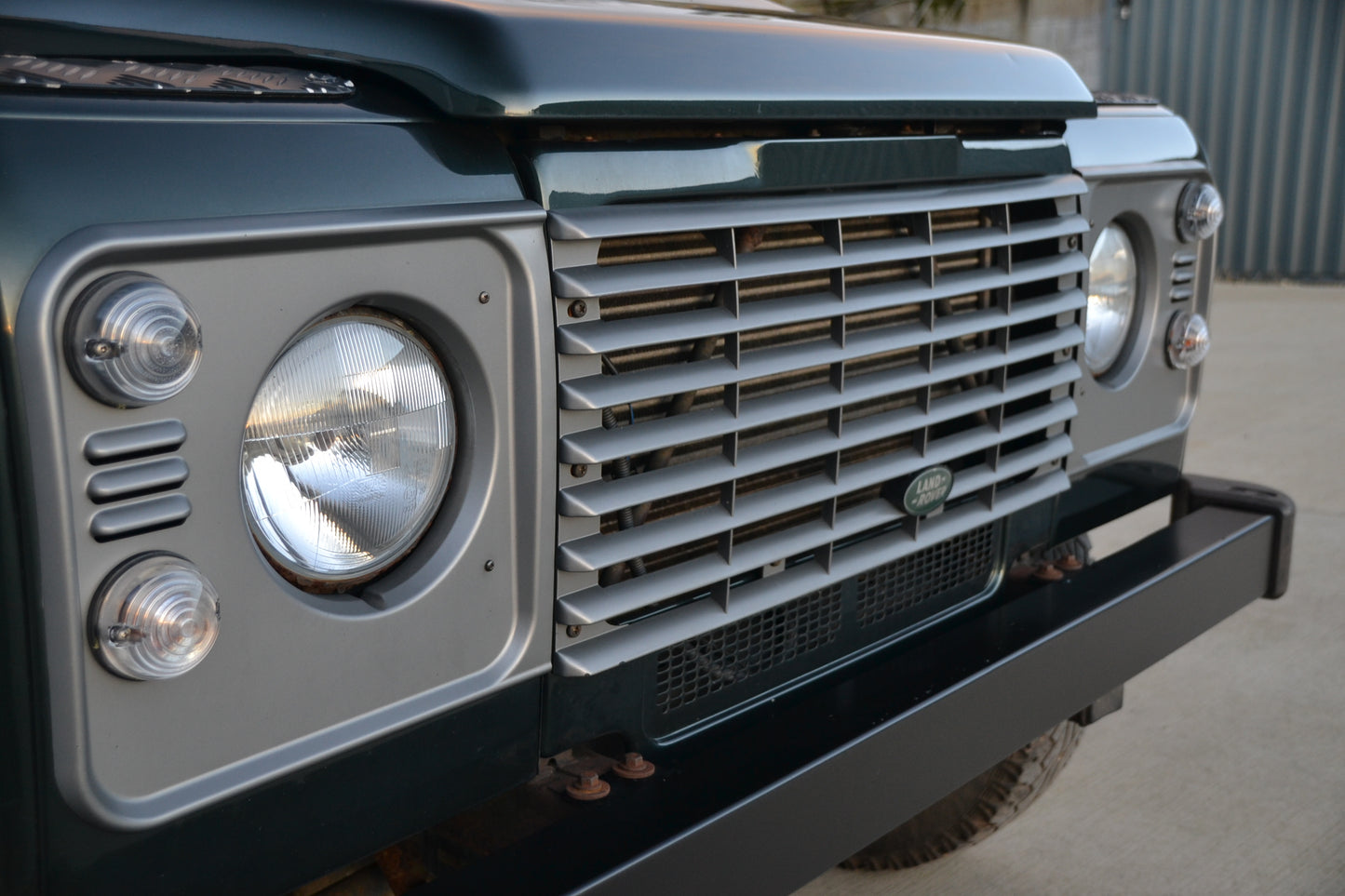 SOLD 2010 Defender 110 County Station Wagon 2.4 TDCi