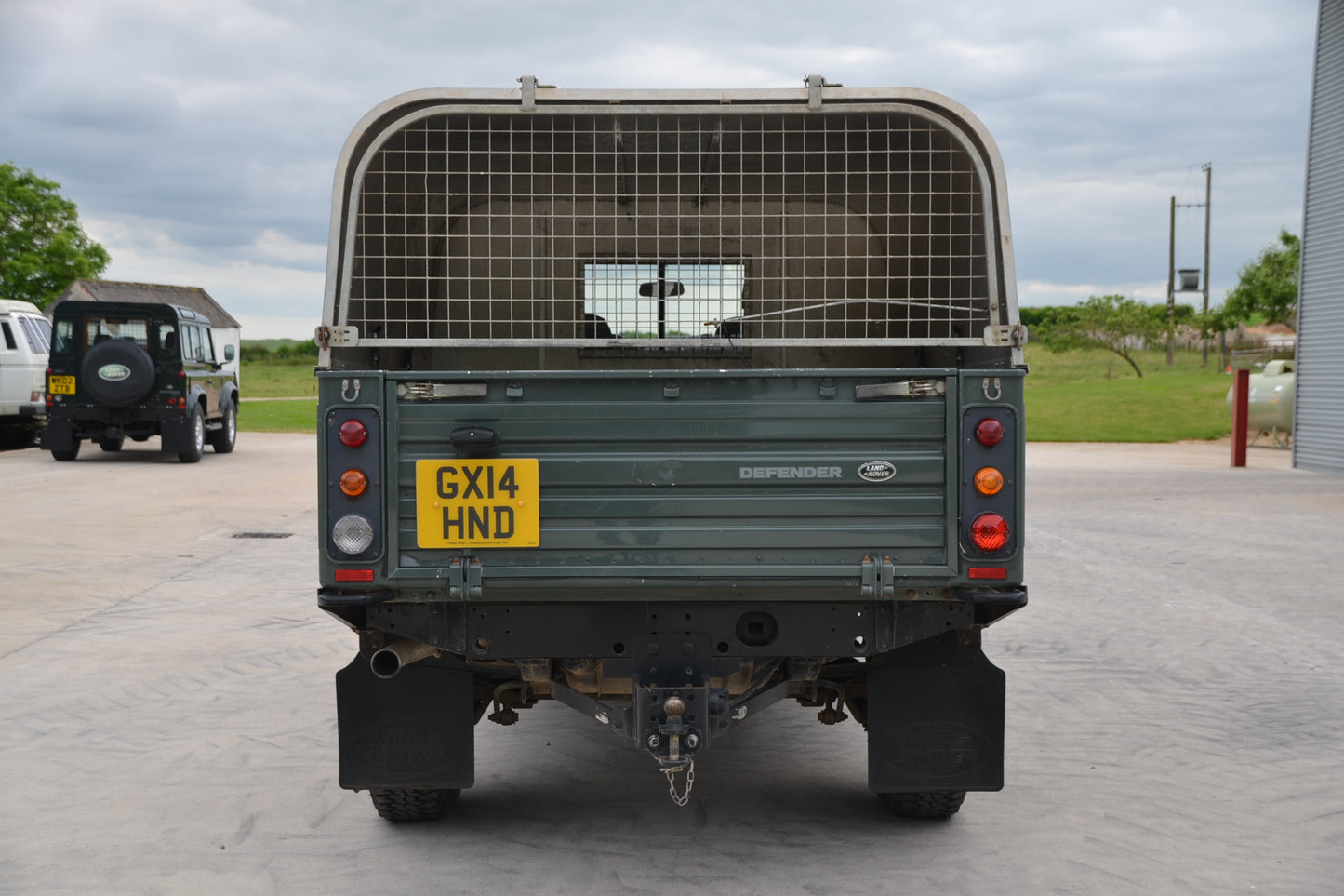 SOLD 2014 Defender 110 Hi-Capacity Pick-Up