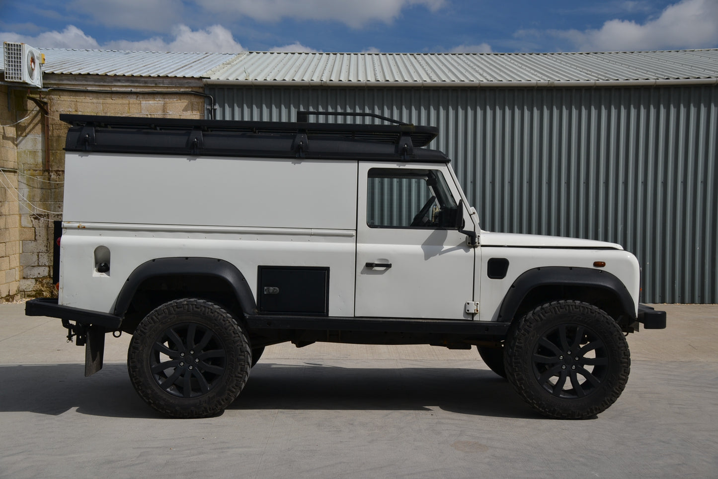 SOLD 2004 Defender 110 TD5 Auto Expedition vehicle