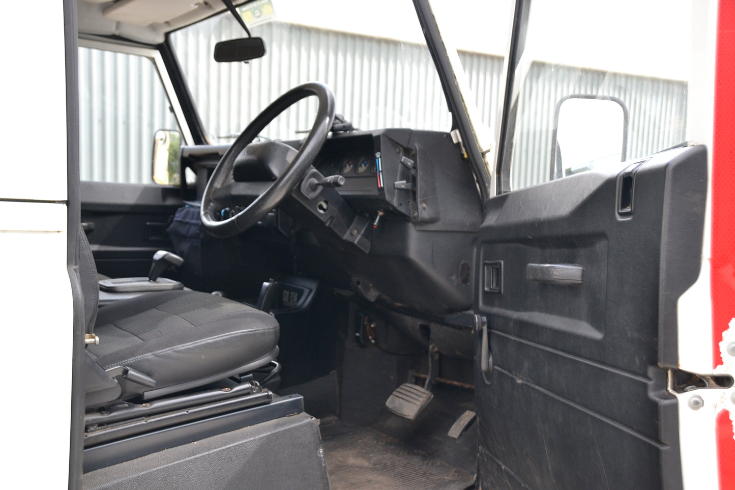 SOLD 2004 Defender 110 TD5 Auto Expedition vehicle