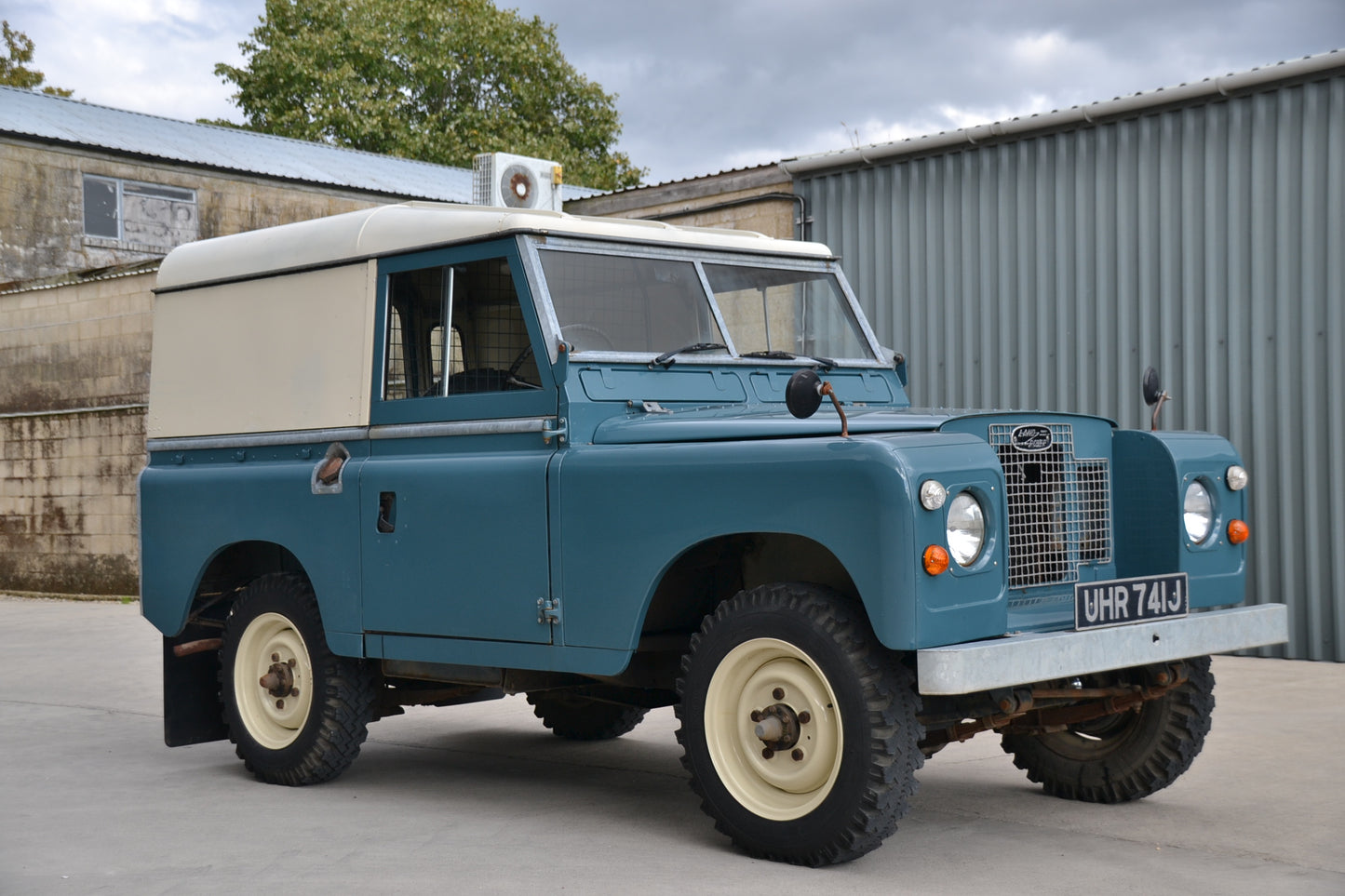 1971 Land Rover Series 2a 88" 2.25P