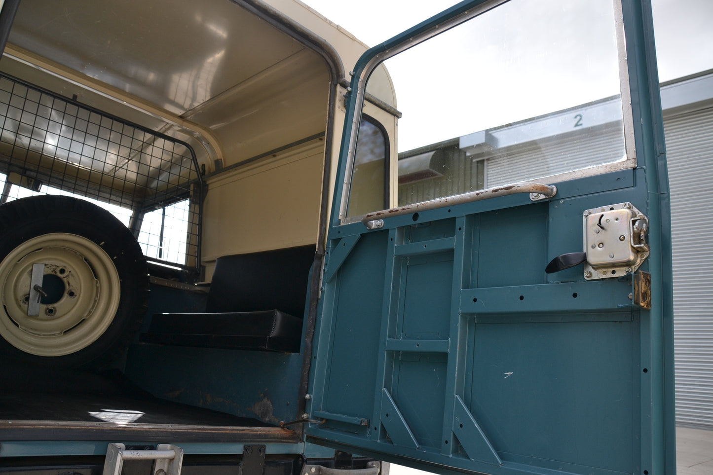 1971 Land Rover Series 2a 88" 2.25P