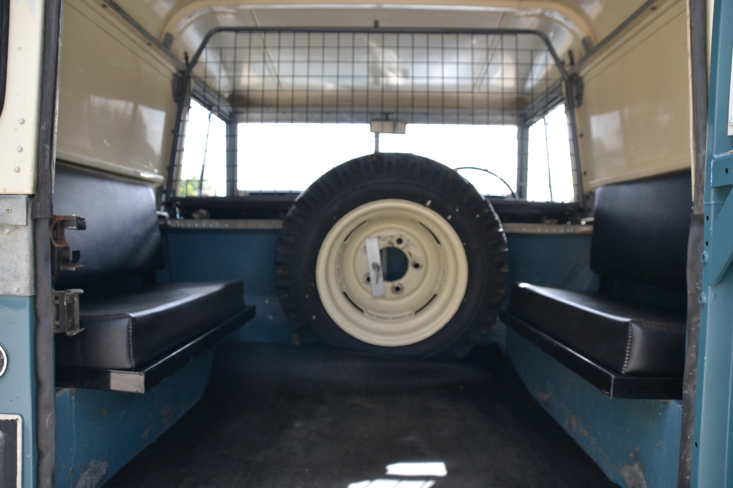 1971 Land Rover Series 2a 88" 2.25P
