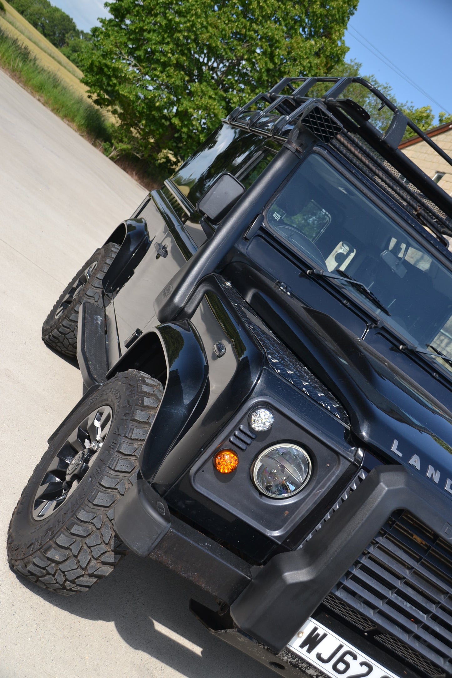 SOLD Defender 90 County Hard top 2.2 TDCi