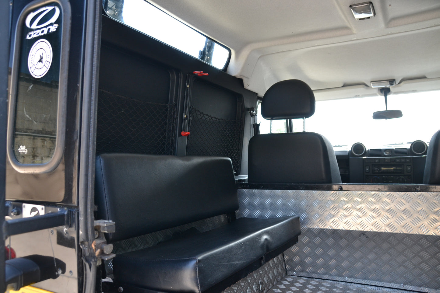 SOLD Defender 90 County Hard top 2.2 TDCi