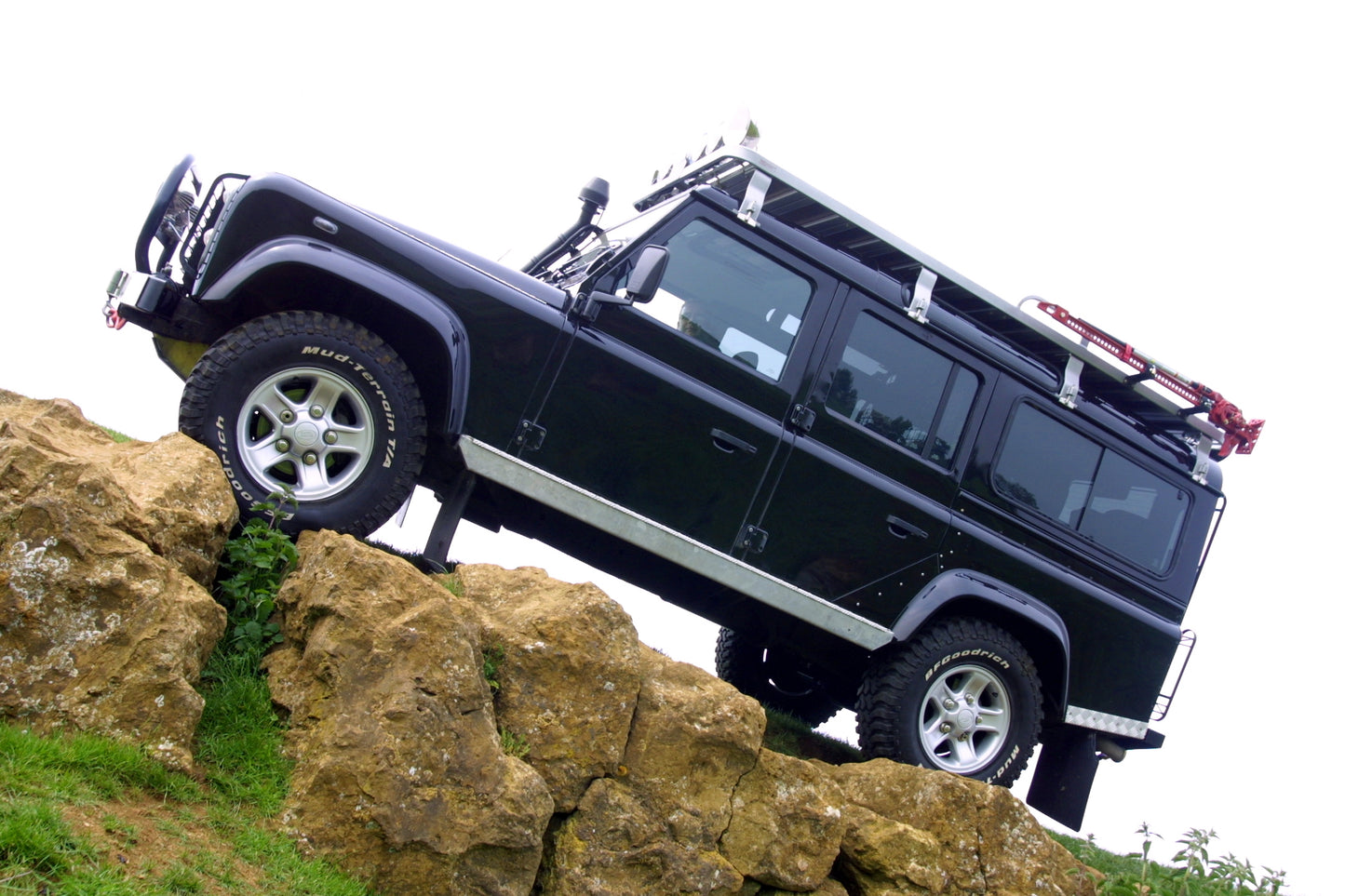 SOLD Defender 110 TD5 CSW Black Edition "Bespoke - Expedition Preppared"
