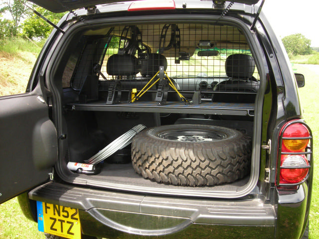 SOLD Jeep Cherokee Limited 3.7 6-Cylinder