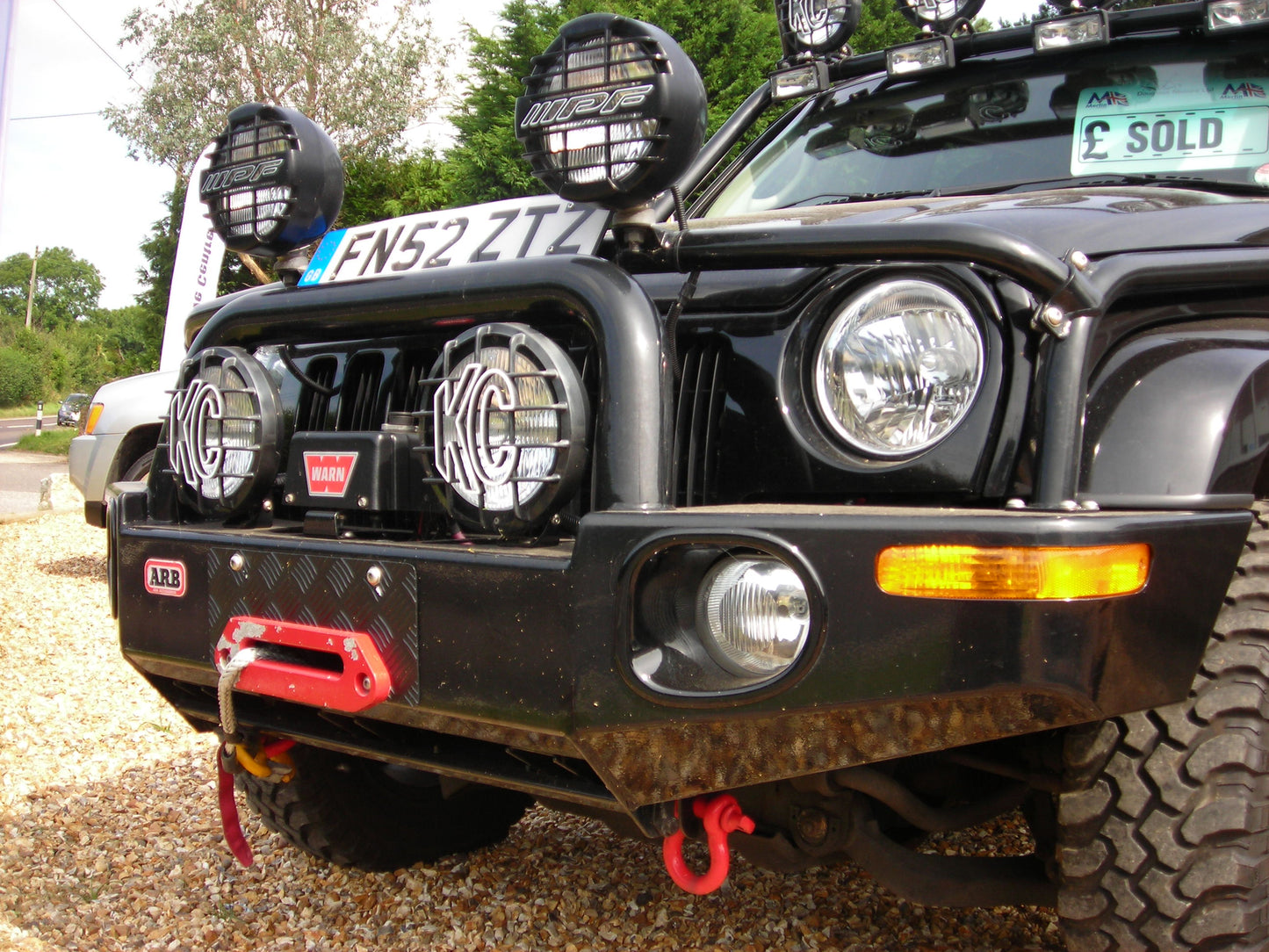 SOLD Jeep Cherokee Limited 3.7 6-Cylinder