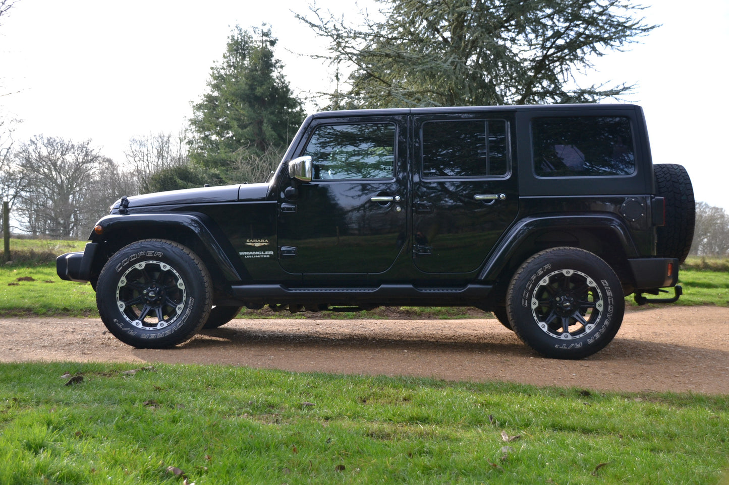 SOLD Wrangler - Sahara Unlimited