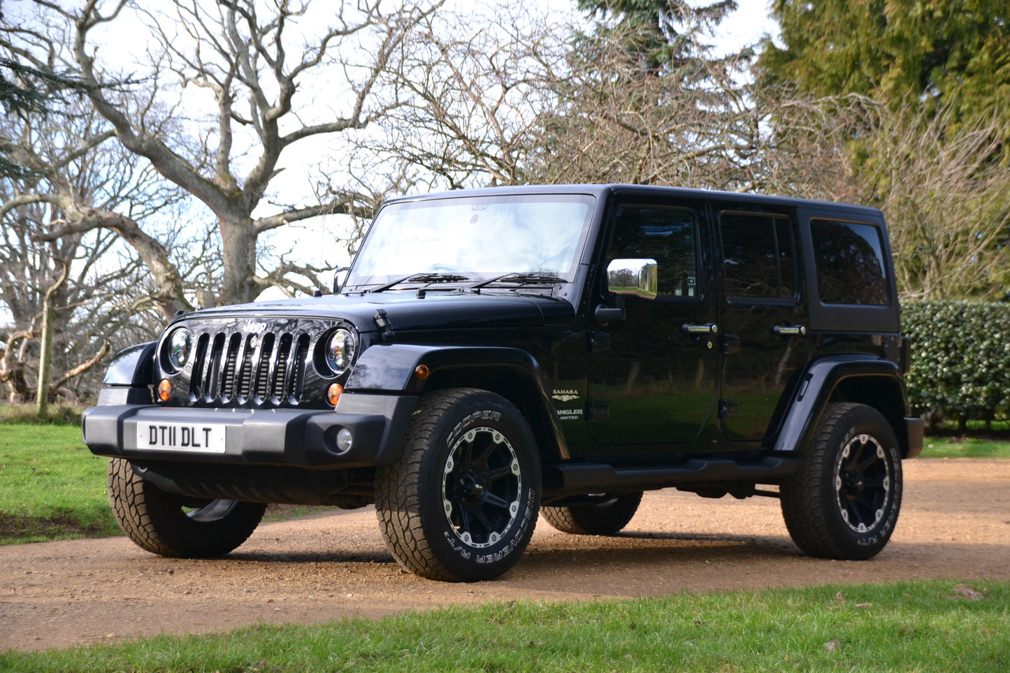SOLD Wrangler - Sahara Unlimited