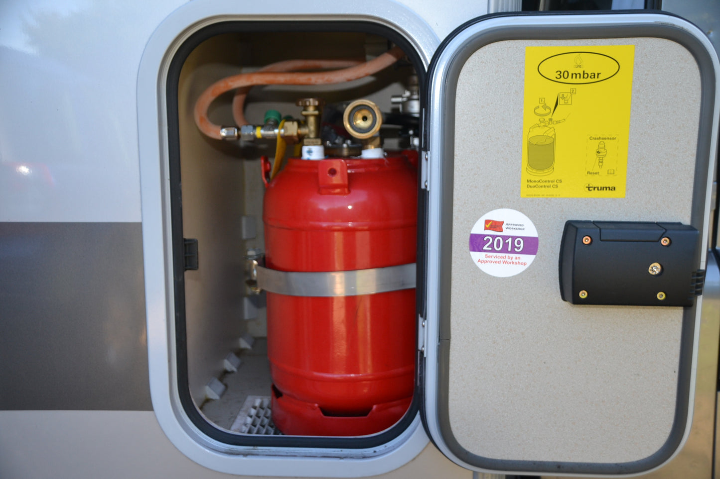 SOLD Land Rover Defender 130 "Bimobile" De-mountable Camper