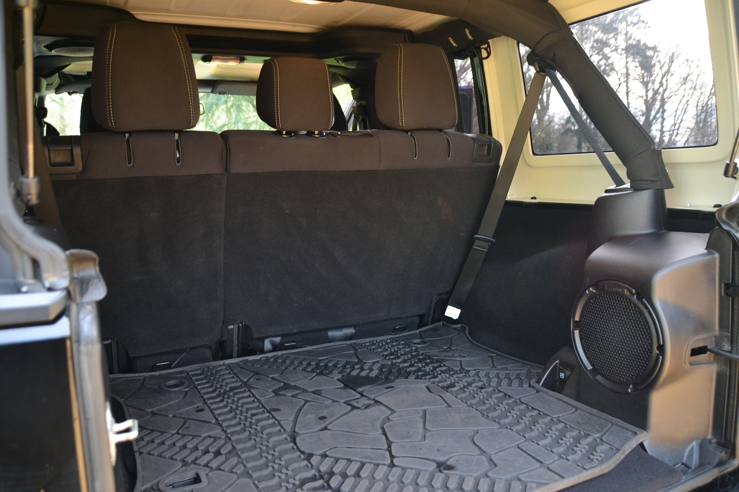 SOLD Wrangler - Sahara Unlimited