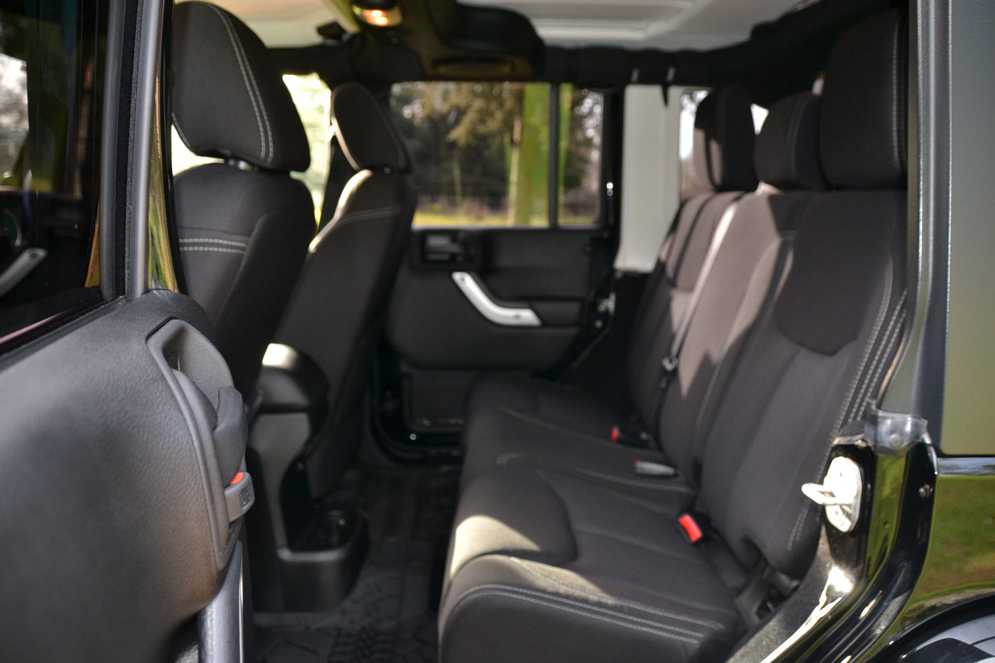 SOLD Wrangler - Sahara Unlimited