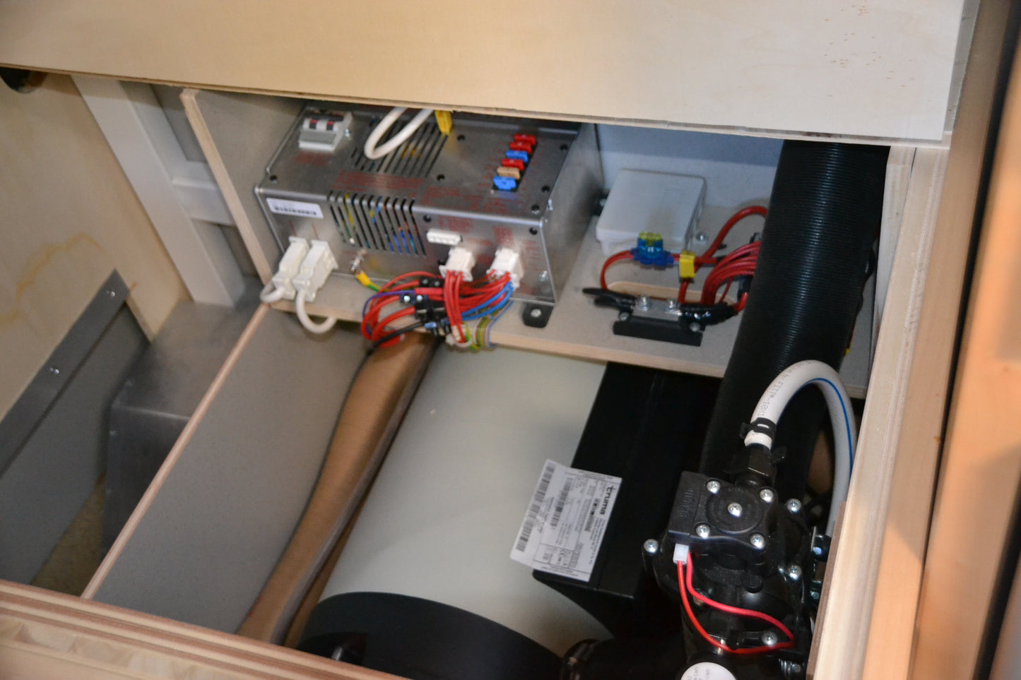 SOLD Land Rover Defender 130 "Bimobile" De-mountable Camper