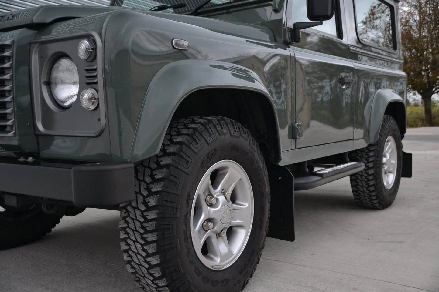 SOLD Defender 90 XS Station Wagon 2015 MY