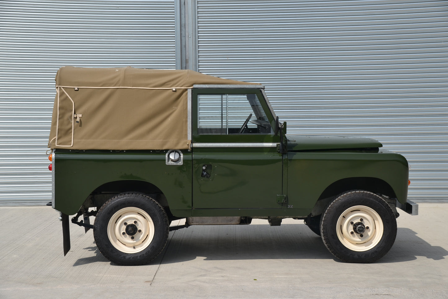 SOLD Land Rover Series 3 88" soft top 2.25 D 1972