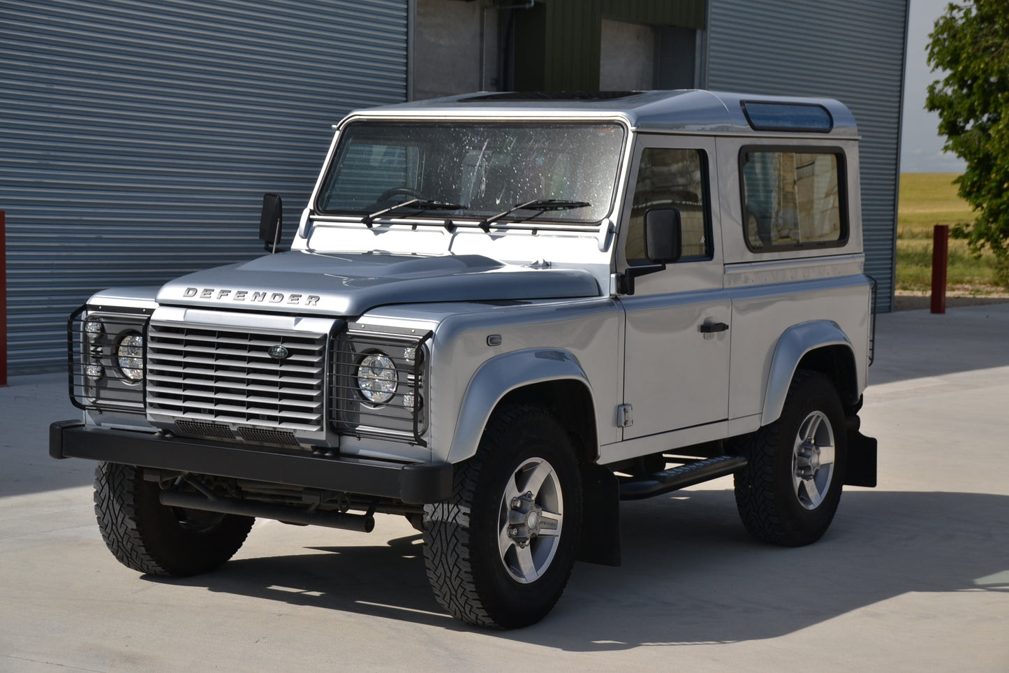 SOLD Defender 90 XS Station Wagon 2.2 TDCi 2015my