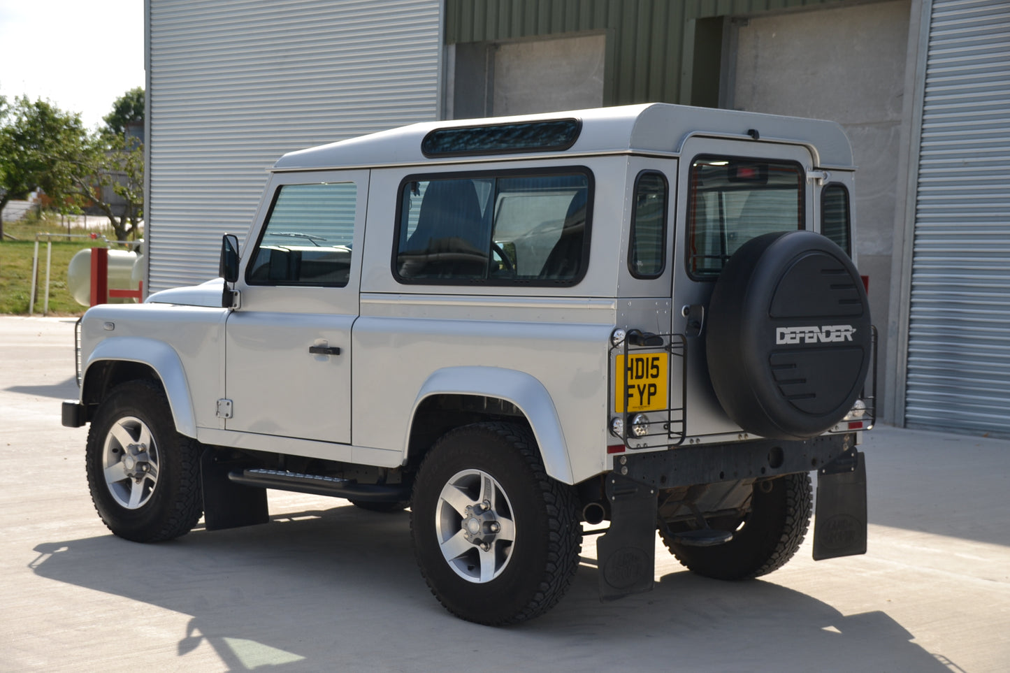 SOLD Defender 90 XS Station Wagon 2.2 TDCi 2015my