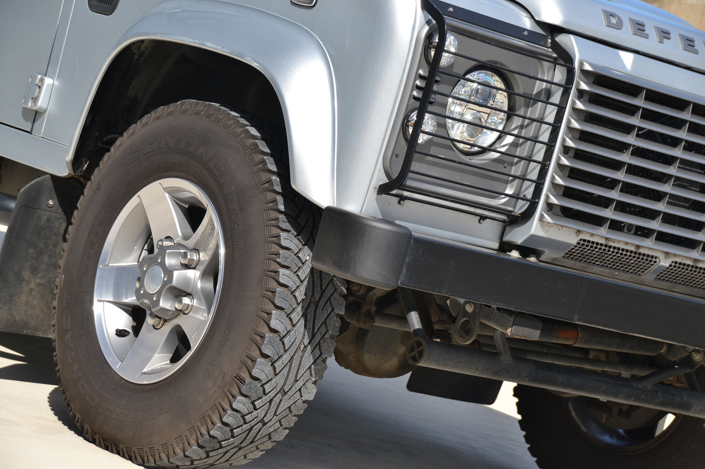 SOLD Defender 90 XS Station Wagon 2.2 TDCi 2015my