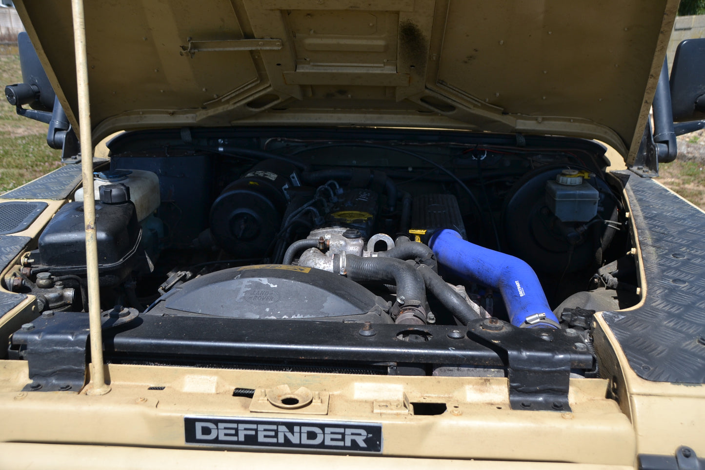 SOLD Defender 110 300 Tdi ex-military soft-top