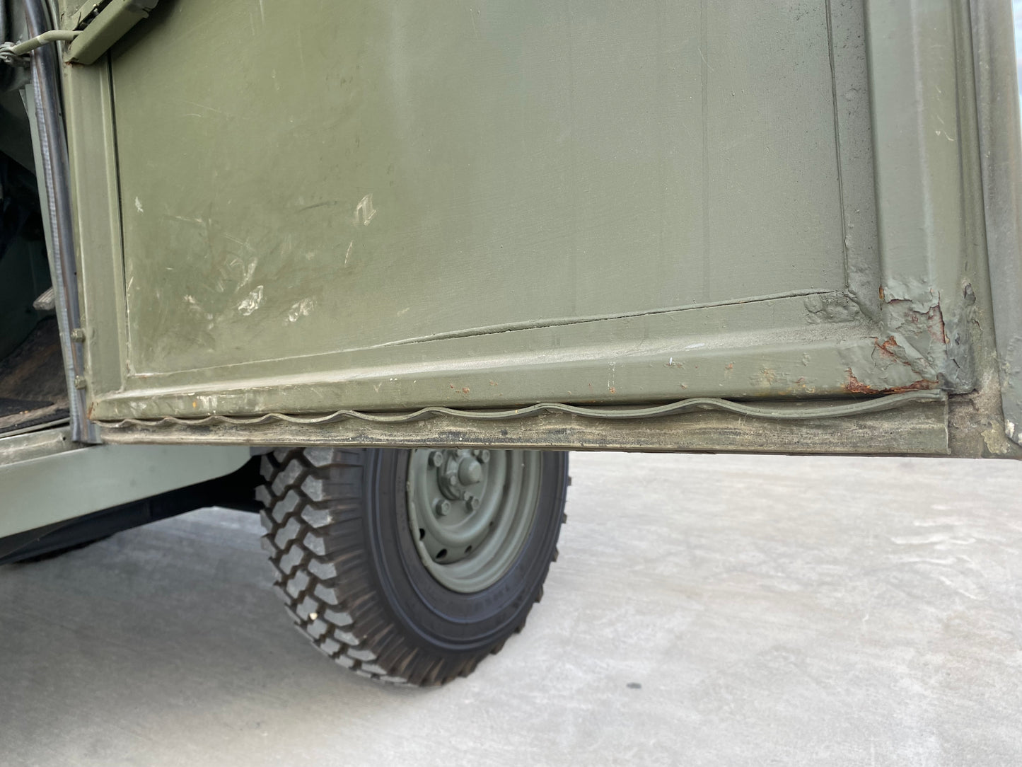 SOLD Defender 110 ex-Military Soft-Top 1993 2.5D