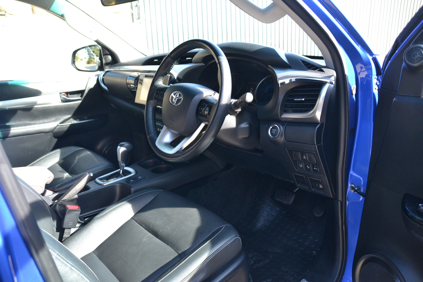 2018 Toyota Hi-Lux Invincible X 2.4 D-4D Auto