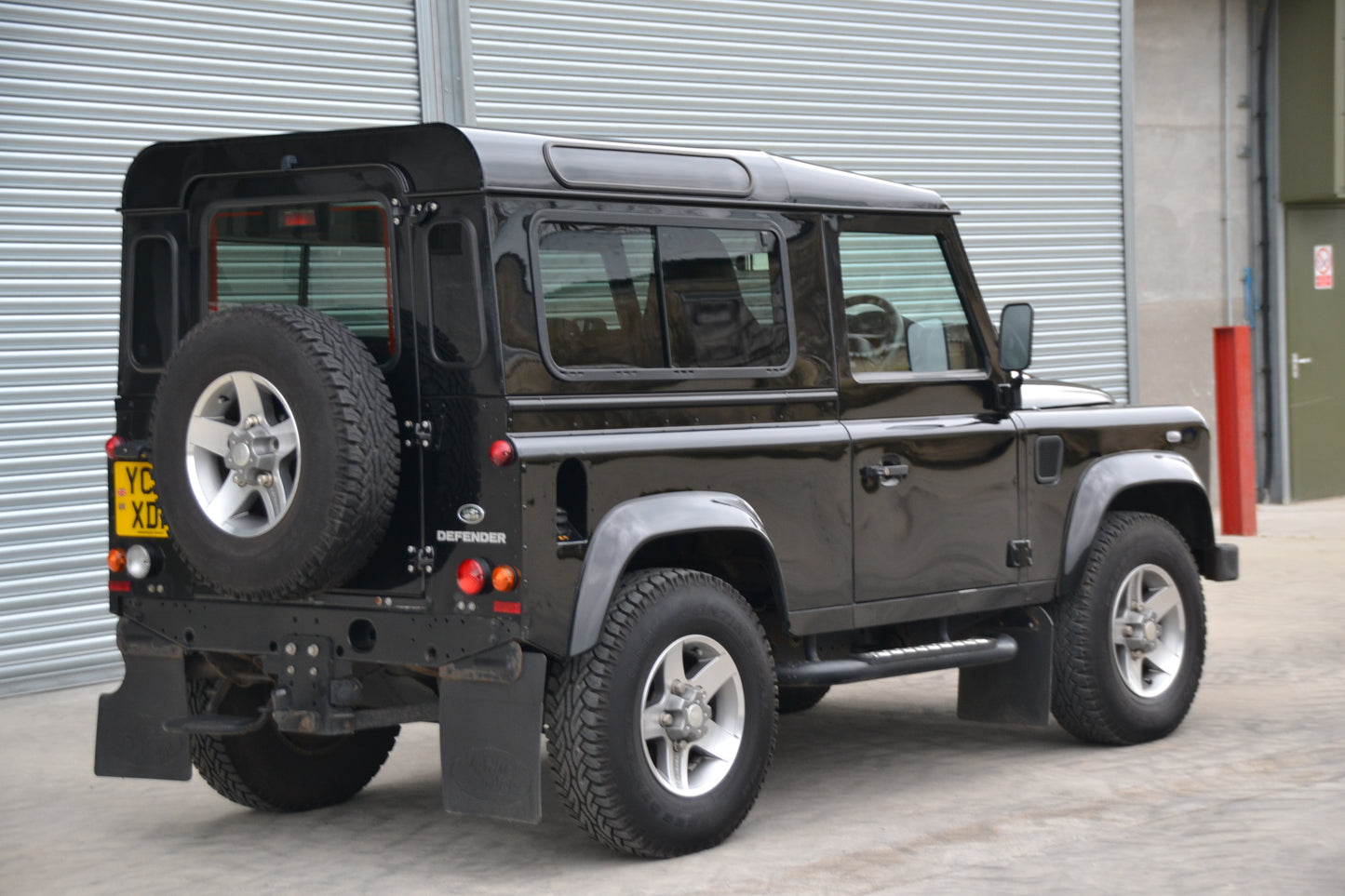 SOLD Defender 90 XS Station Wagon 2.2 TDCi