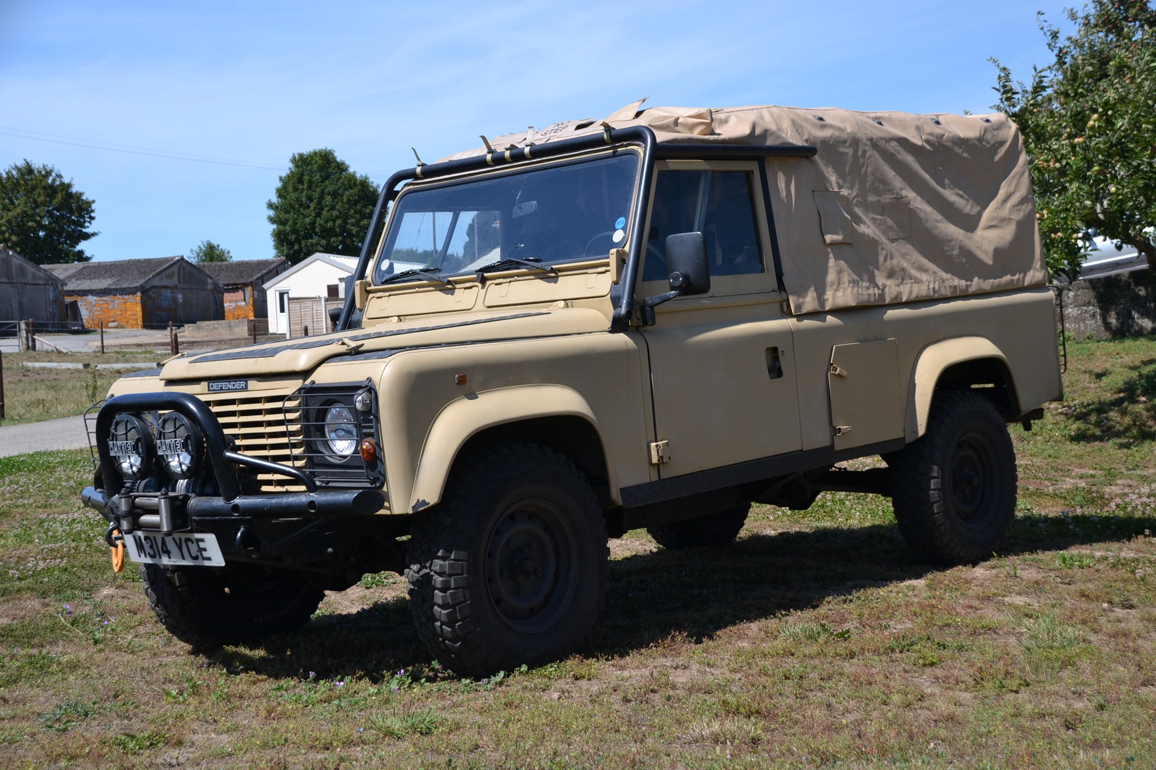 SOLD Defender 110 300 Tdi ex-military soft-top – Douglass Motors